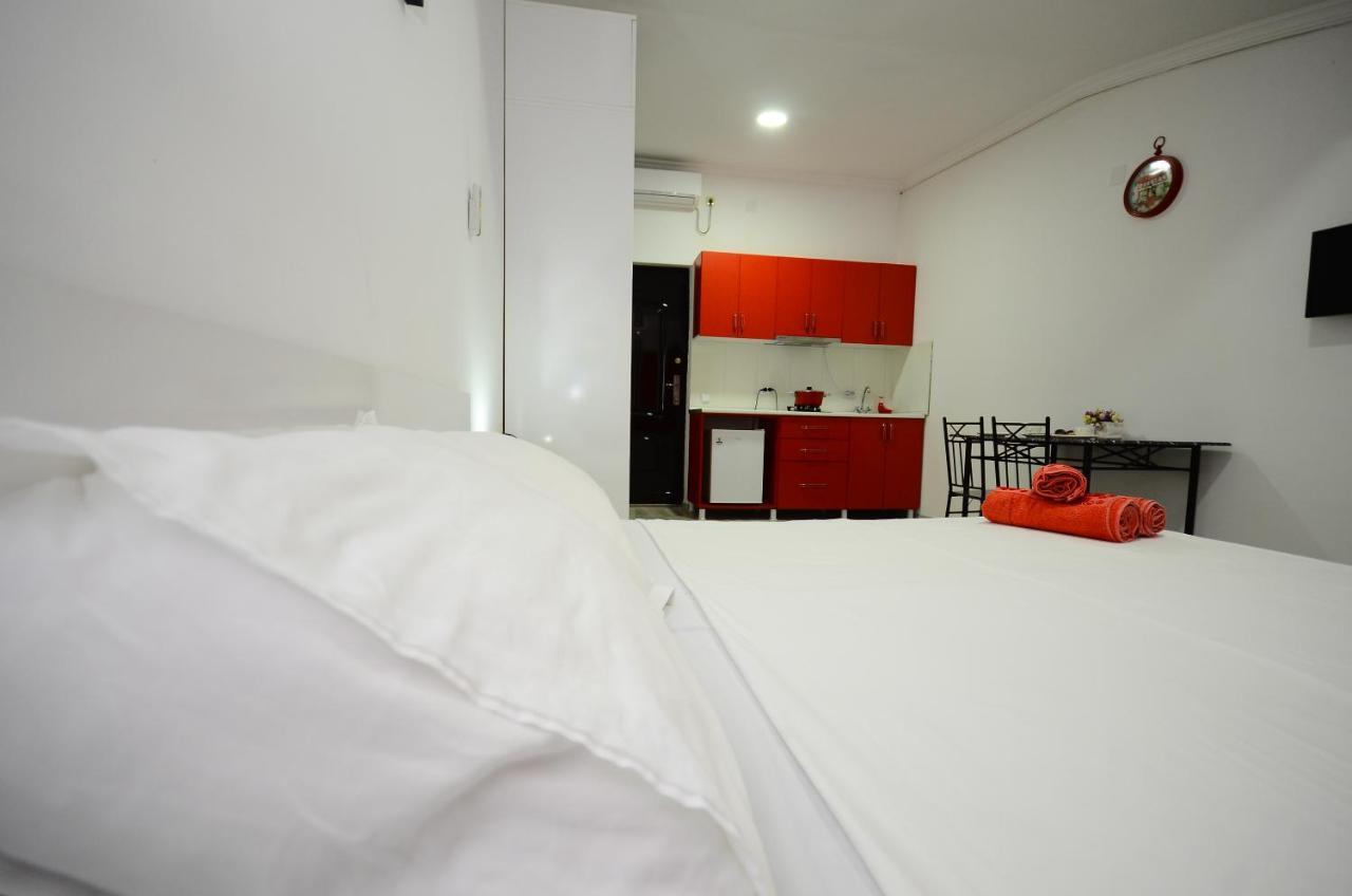 Aparthotel My Home Batumi Kültér fotó