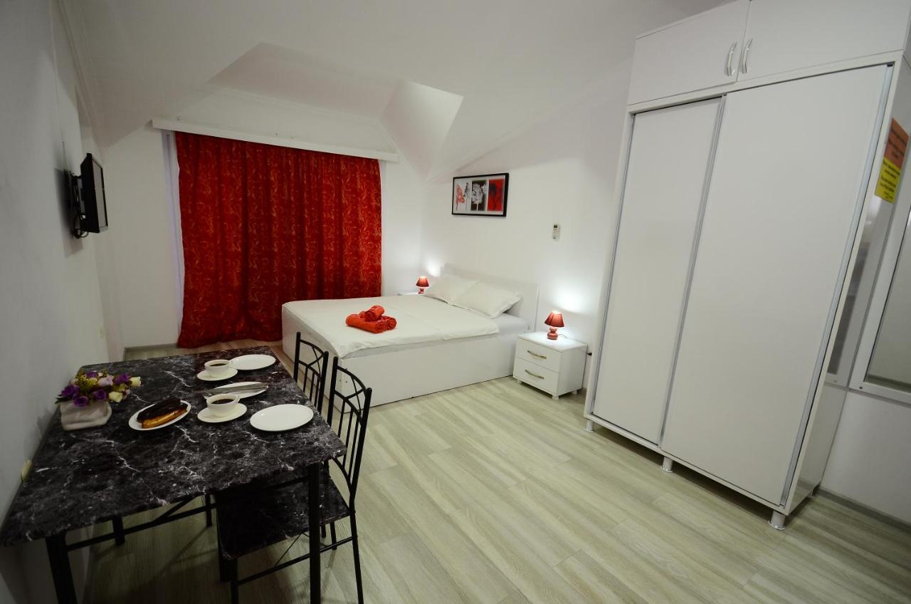 Aparthotel My Home Batumi Kültér fotó