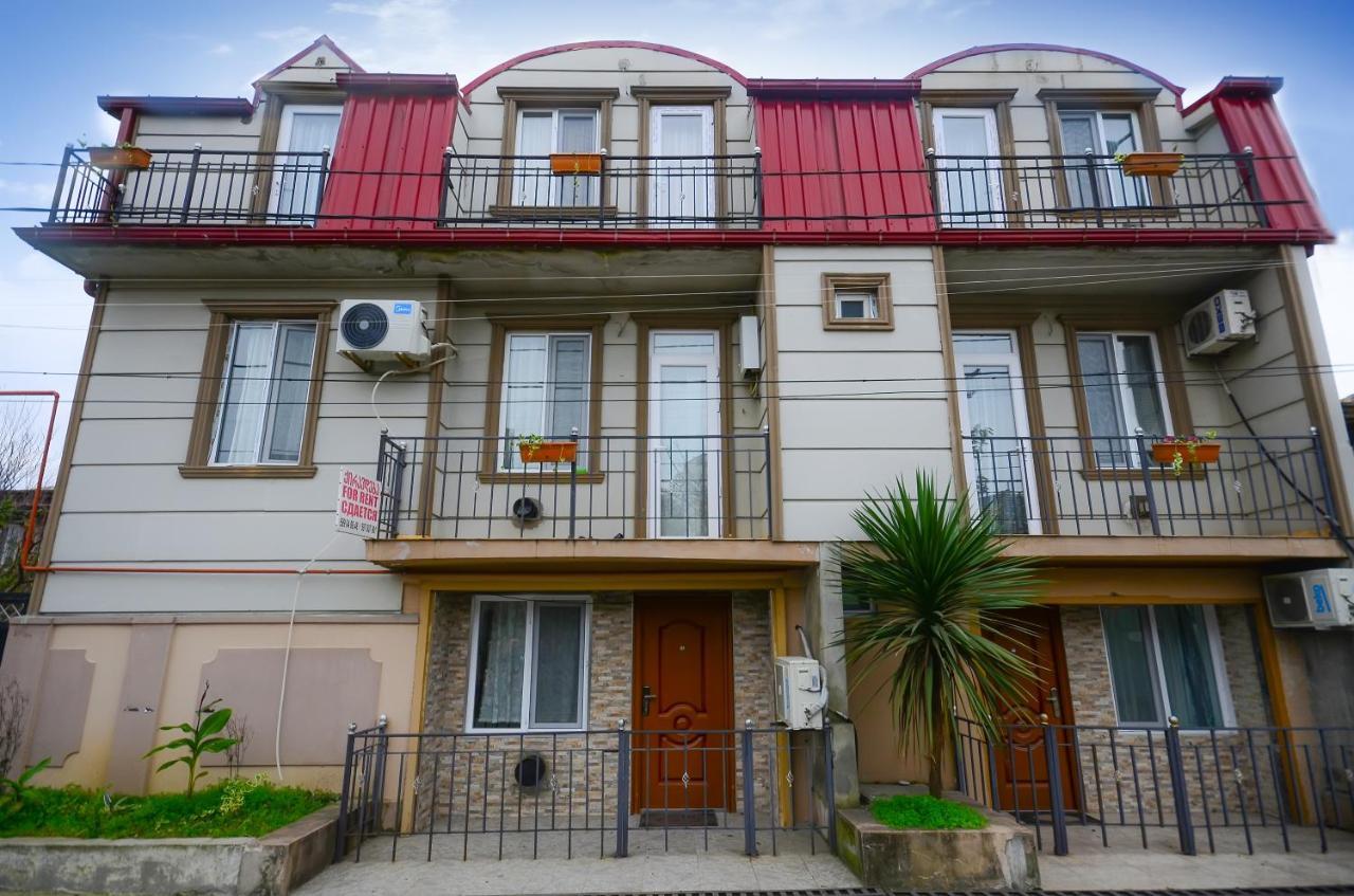 Aparthotel My Home Batumi Kültér fotó