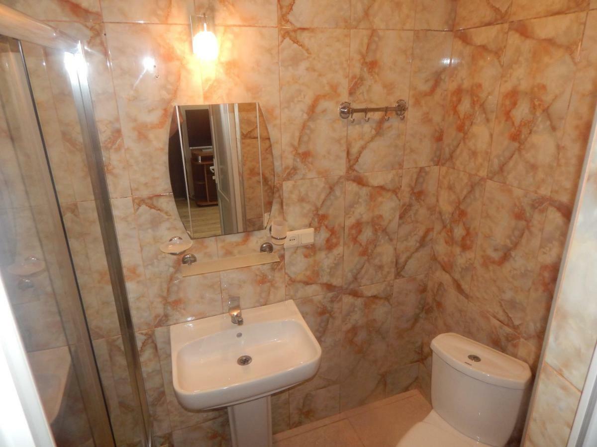 Aparthotel My Home Batumi Kültér fotó
