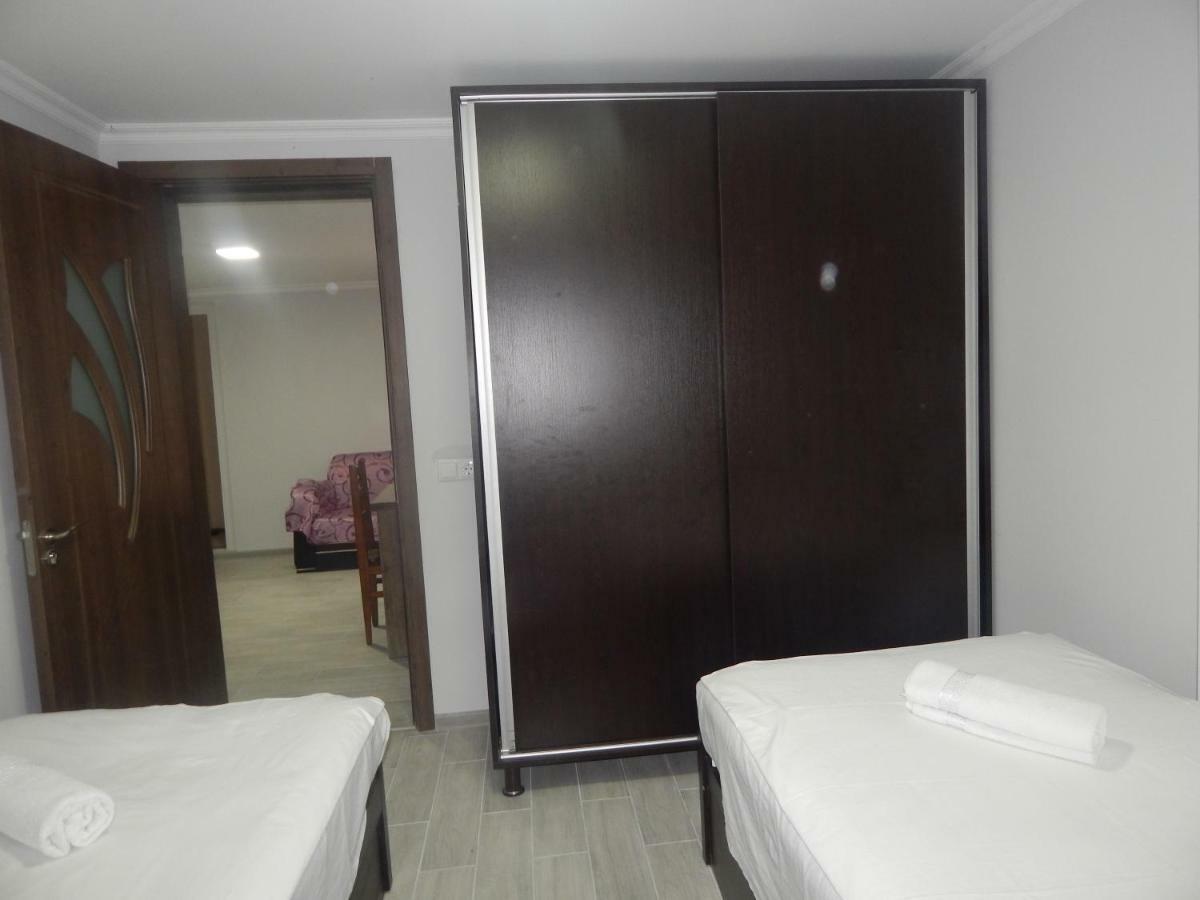 Aparthotel My Home Batumi Kültér fotó