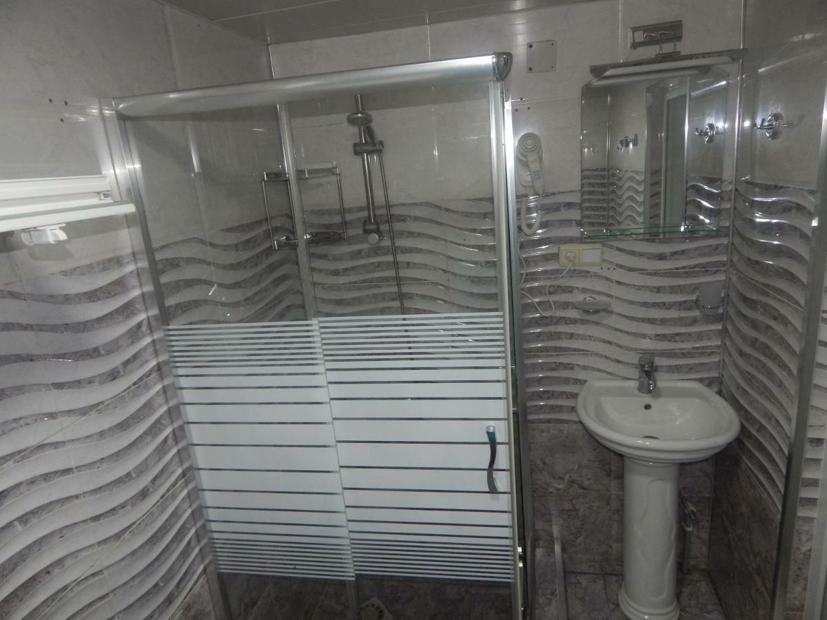 Aparthotel My Home Batumi Kültér fotó